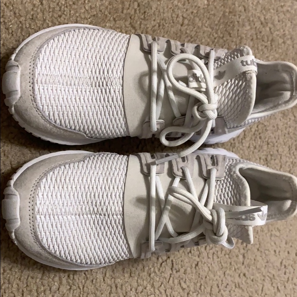 ADIDAS TUBULAR